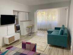 Crangasi, Constructorilor